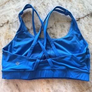 Lululemon size 6 light sports bra.